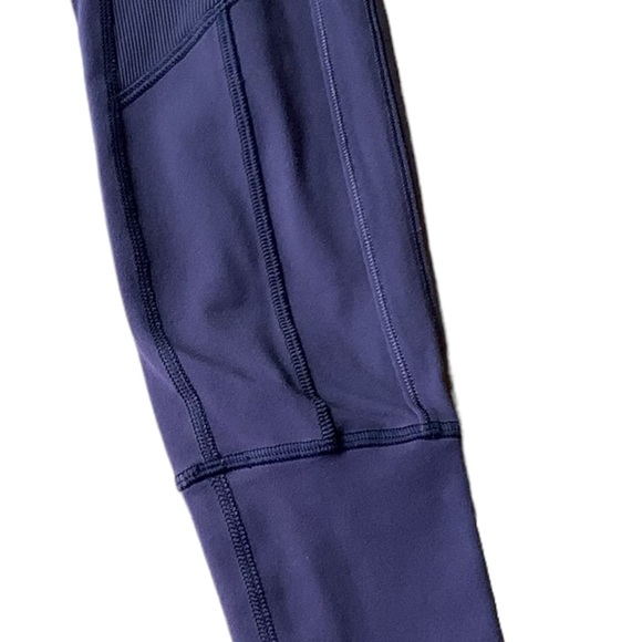 Lululemon Sun Salutation Pant - Picture 9 of 14